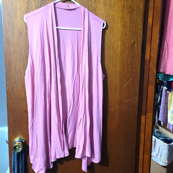 The Mogan Sleeveless Vest. Size L. (73) - Picture 1 of 7